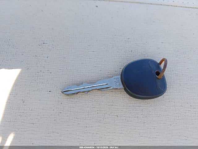 2002 CADILLAC DEVILLE 1G6KD54Y72U276278 Photo 10