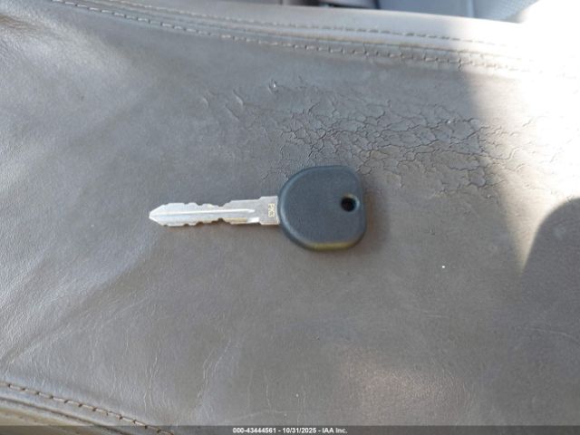 2004 CADILLAC DEVILLE 1G6KD54YX4U211251 Photo 10