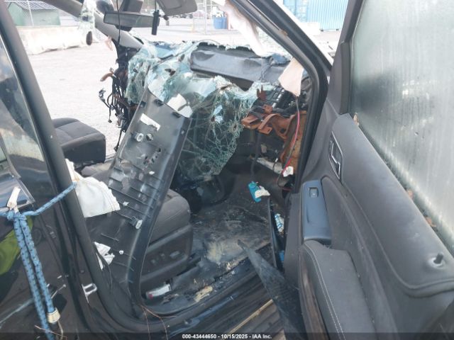 2019 CHEVROLET TAHOE 1GNLCDEC7KR348723 Photo 4