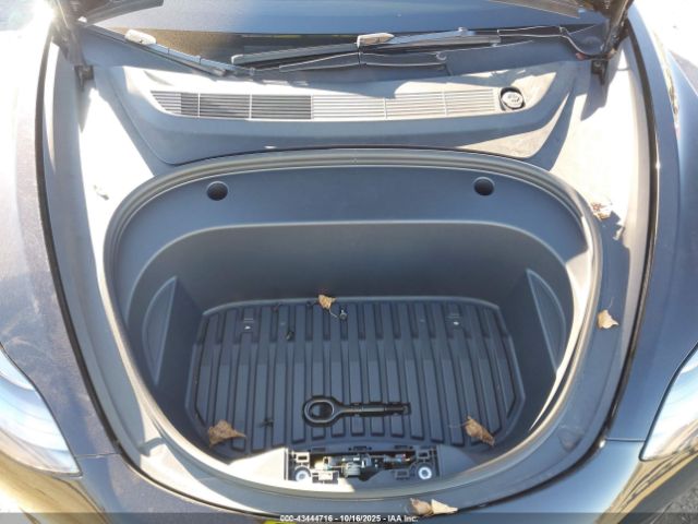 2023 TESLA MODEL 3 5YJ3E1EC8PF620694 Photo 9