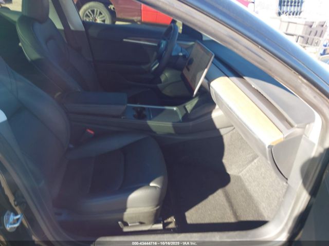 2023 TESLA MODEL 3 5YJ3E1EC8PF620694 Photo 4