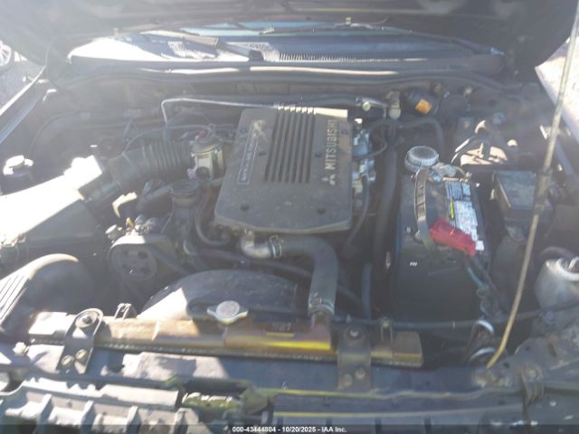 2000 MITSUBISHI MONTERO SPORT JA4LS31H4YP004126 Photo 9