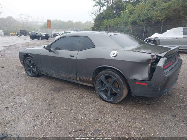 Dodge Challenger 2015 2C3CDZAG6FH767815 Image 3
