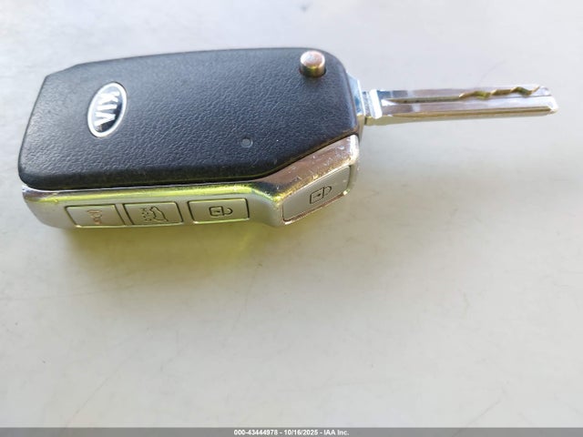Продажа на аукционе авто 2021 Kia Sportage Lx, vin: KNDPM3ACXM7881817, номер лота: 43444978