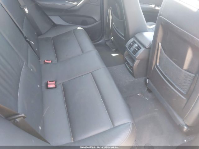 2017 BMW X3 5UXWX9C59H0T02673 Photo 7