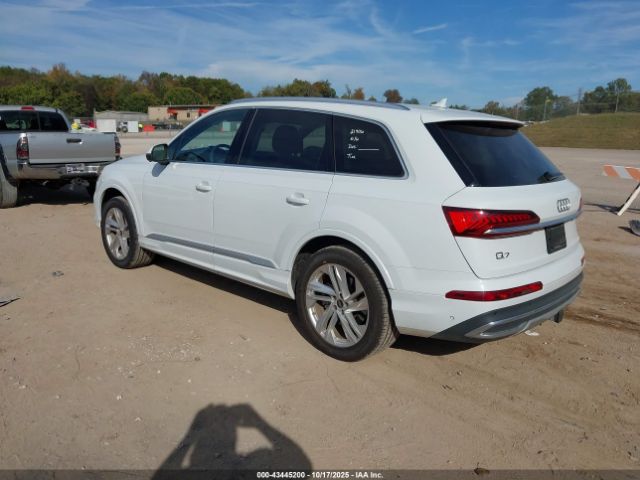 2023 AUDI Q7 WA1LXBF75PD007144 Photo 2
