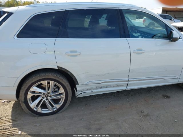 2023 AUDI Q7 WA1LXBF75PD007144 Photo 5