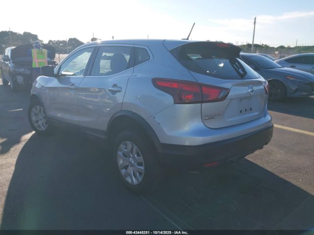 2019 NISSAN ROGUE SPORT JN1BJ1CP5KW525708 Photo 2