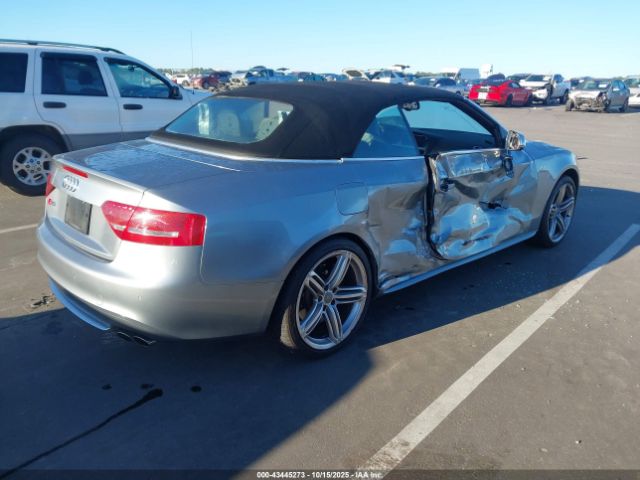 2011 AUDI S5 WAUVGAFHXBN011952 Photo 3