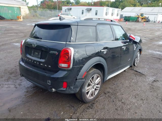 2018 MINI COUNTRYMAN WMZYT5C36J3D81952 Photo 3