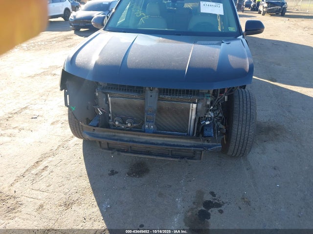 2018 Volkswagen Atlas 3.6l V6 Se მანქანა იყიდება აუქციონზე, vin: 1V2KR2CA6JC507028, აუქციონის ნომერი: 43445452