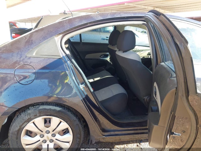 Chevrolet Cruze Ls Auto 2015 1G1PA5SH2F7297888 Image 26