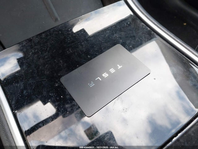 2021 TESLA MODEL Y 5YJYGDEE1MF086369 Photo 10