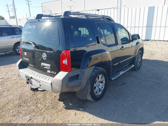 2010 NISSAN XTERRA 5N1AN0NW6AC517172 Photo 3