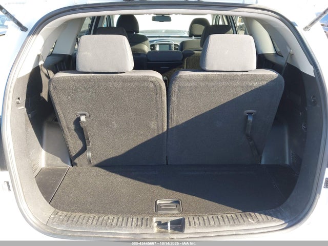 Auction sale of the 2018 Kia Sorento 3.3l Lx, vin: 5XYPG4A51JG383356, lot number: 43445667