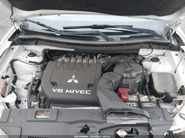 2014 MITSUBISHI OUTLANDER JA4JZ4AX6EZ000966 Photo 9