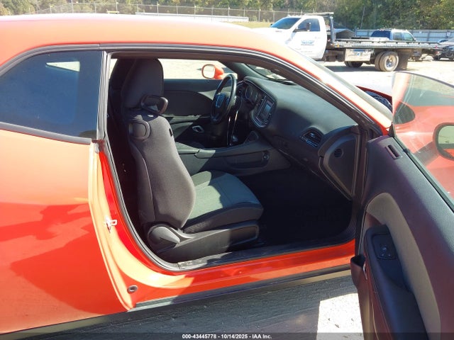 43445778 :رقم المزاد ، 2C3CDZBT7GH291071 vin ، 2016 Dodge Challenger R/t مزاد بيع