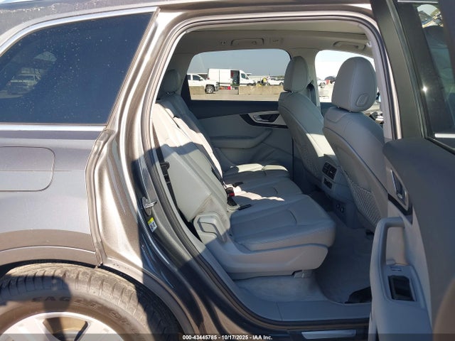2019 AUDI Q7 WA1LHAF74KD036196 Photo 7