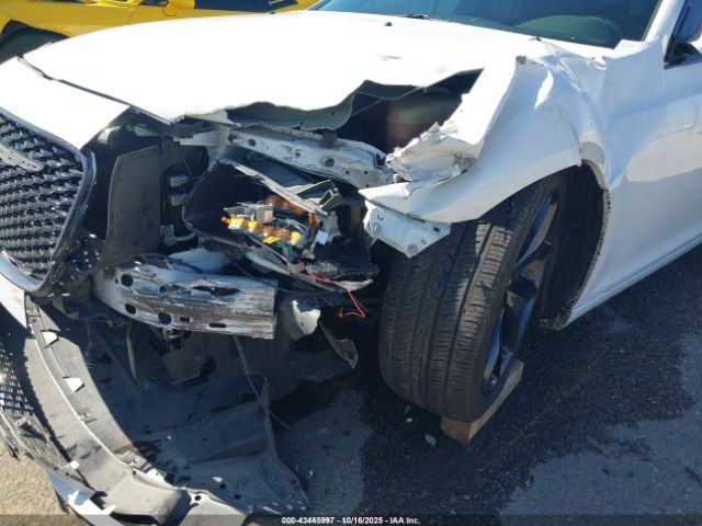 2021 CHRYSLER 300 2C3CCABG5MH634219 Photo 5