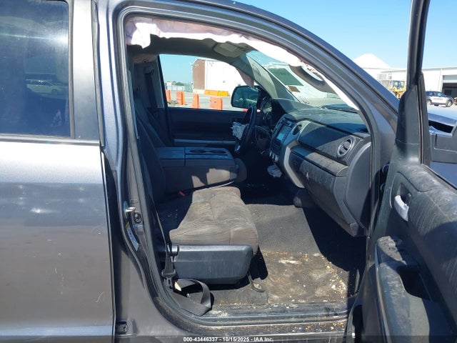 2017 TOYOTA TUNDRA 5TFEM5F14HX110060 Photo 4