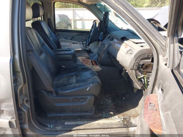 2007 CHEVROLET TAHOE 1GNFK13067J393083 Photo 4