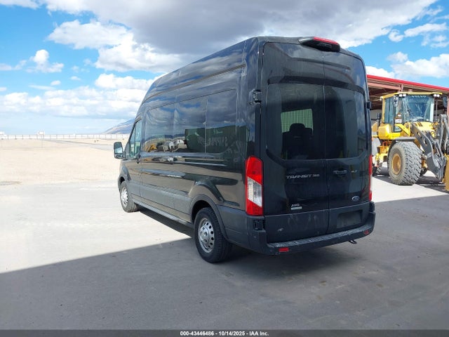 1FBAX9XG6PKA22417 Ford Transit-350 Passenger Van Xlt