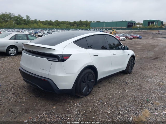 2026 TESLA MODEL Y 7SAYGDEEXTA475719 Photo 3