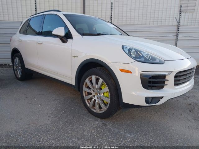 2016 PORSCHE CAYENNE E-HYBRID WP1AE2A27GLA61886 Photo 0
