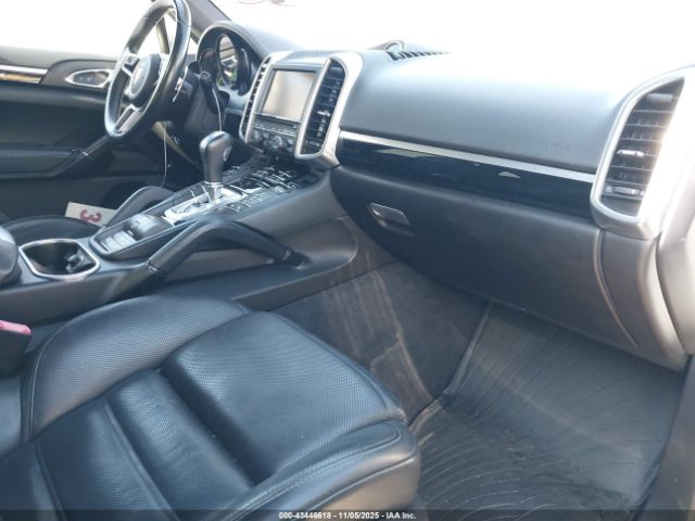 2016 PORSCHE CAYENNE E-HYBRID WP1AE2A27GLA61886 Photo 4
