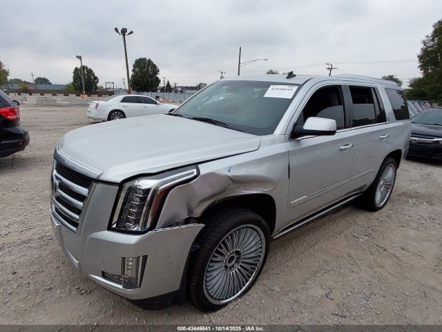 2015 CADILLAC ESCALADE 1GYS4CKJ2FR172629 Photo 1