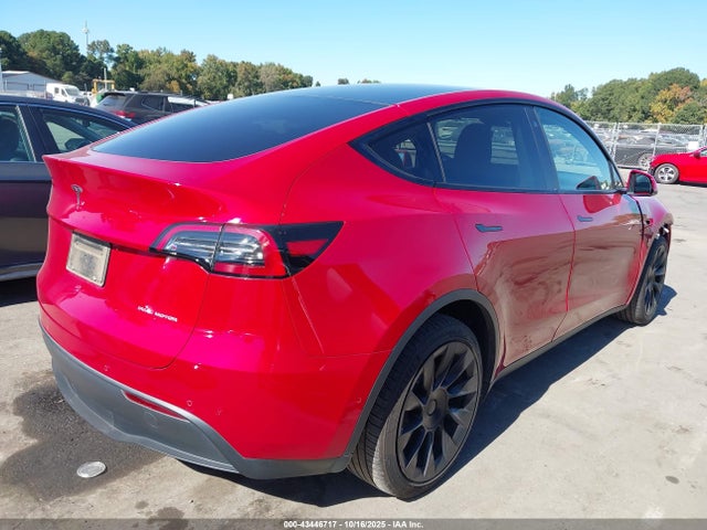 2021 TESLA MODEL Y 5YJYGDEE1MF298754 Photo 3