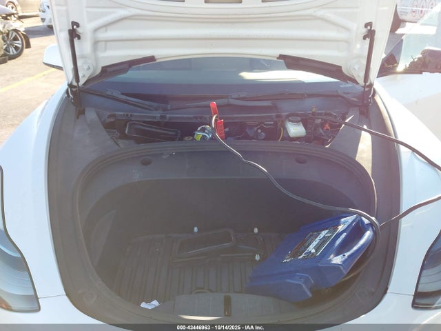 2023 TESLA MODEL 3 5YJ3E1EA2PF435720 Photo 9