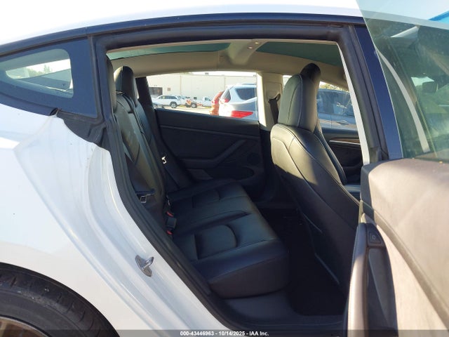 2023 TESLA MODEL 3 5YJ3E1EA2PF435720 Photo 7