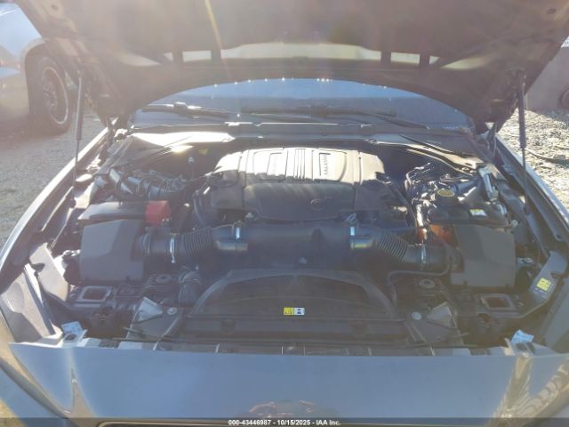 2017 JAGUAR XE SAJAK4BV6HCP16251 Photo 9