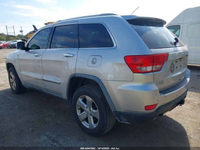 2011 JEEP GRAND CHEROKEE 1J4RR5GT8BC562654 Photo 2