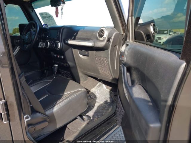 2017 JEEP WRANGLER UNLIMITED 1C4BJWEG0HL705437 Photo 4