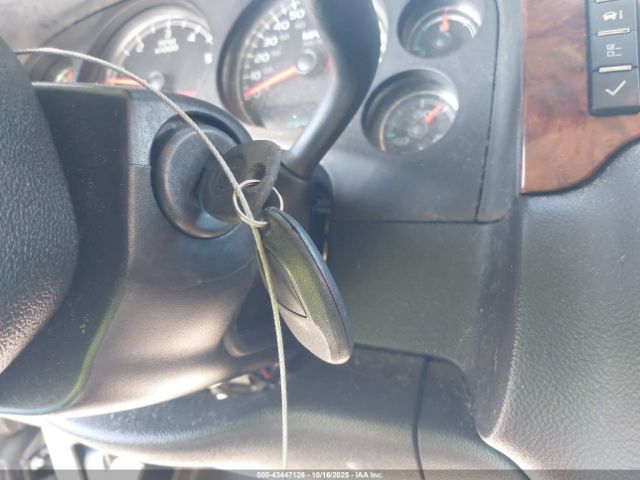 2011 CHEVROLET TAHOE 1GNSCAE03BR165321 Photo 10