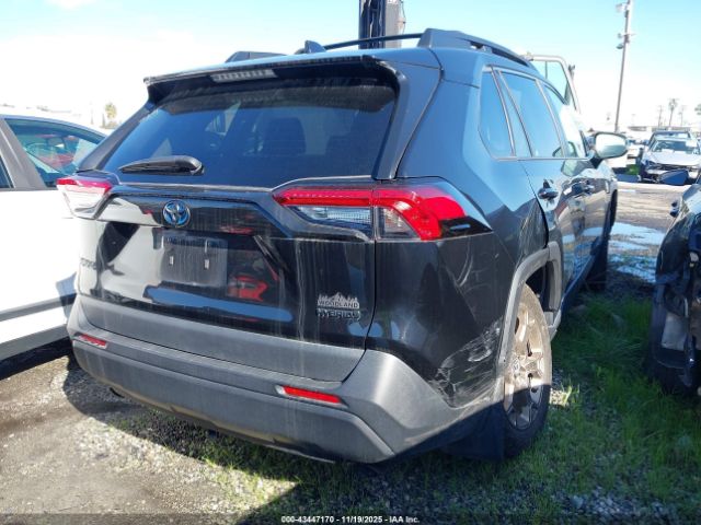 2024 TOYOTA RAV4 HYBRID 2T3UWRFVXRW196402 Photo 3