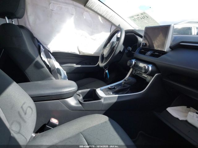 2024 TOYOTA RAV4 HYBRID 2T3UWRFVXRW196402 Photo 4