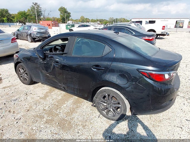 2019 Toyota Yaris Le მანქანა იყიდება აუქციონზე, vin: 3MYDLBYV9KY525265, აუქციონის ნომერი: 43447172