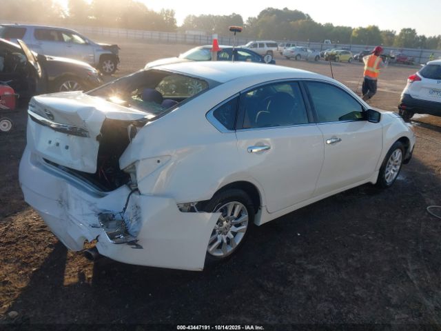 2015 NISSAN ALTIMA 1N4AL3APXFN304396 Photo 3