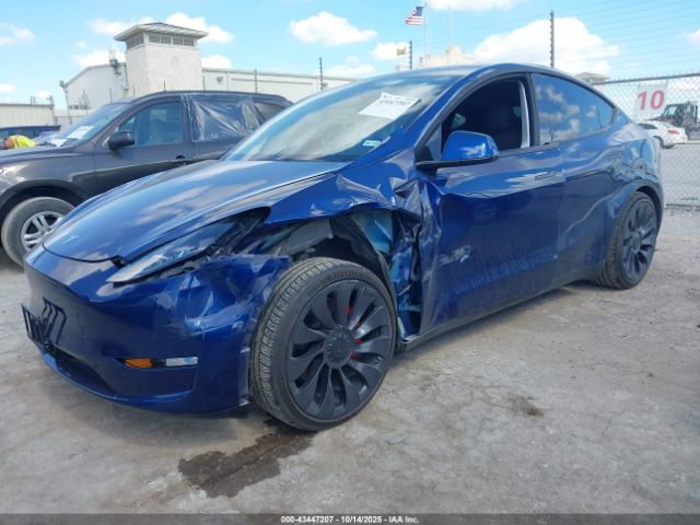 2022 TESLA MODEL Y 7SAYGDEF8NF328815 Photo 1