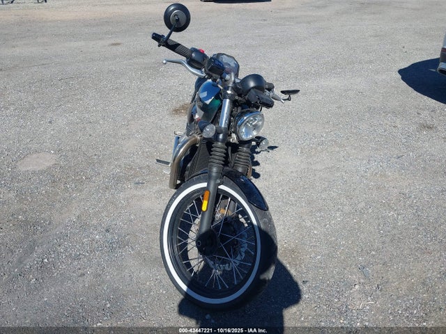2017 TRIUMPH MOTORCYCLE BONNEVILLE SMTD42HLXHT815981 Photo 4