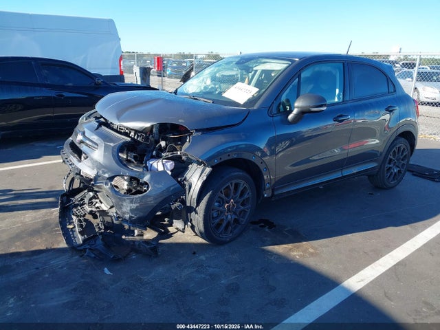 2018 FIAT 500X ZFBCFXCB0JP693696 Photo 1