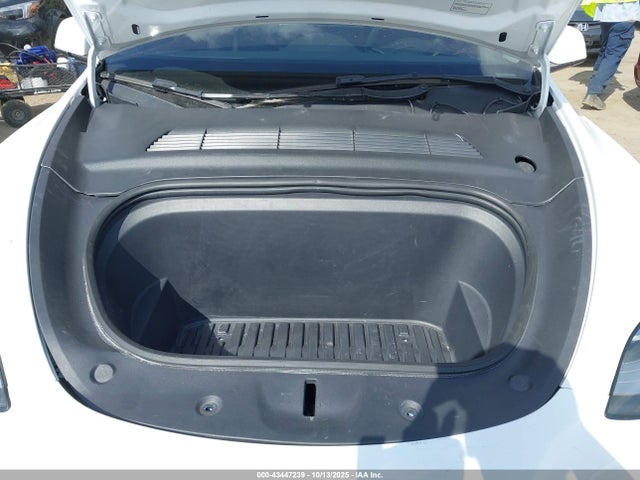 7SAYGDEE5PA035557 Tesla Model Y