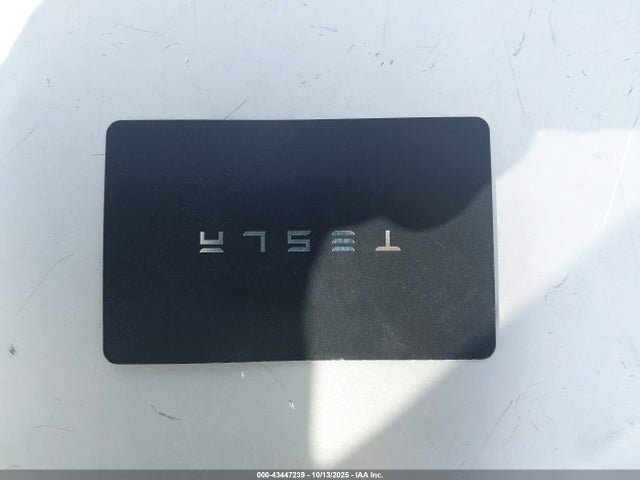 7SAYGDEE5PA035557 Tesla Model Y