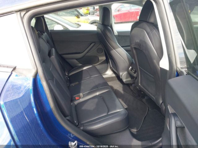 2021 TESLA MODEL Y 5YJYGDEE5MF260055 Photo 7