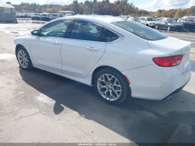 2015 CHRYSLER 200 1C3CCCEG0FN732060 Photo 2