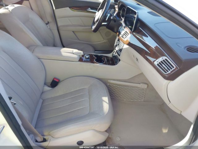 2017 MERCEDES-BENZ CLS 550 WDDLJ7DB0HA200984 Photo 4
