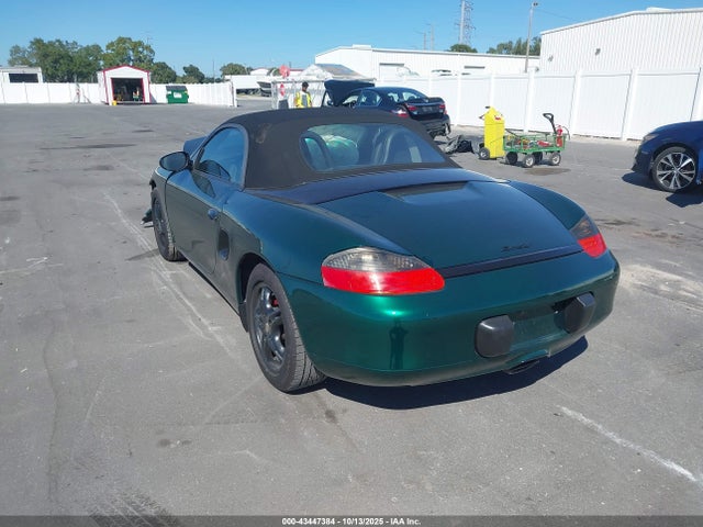 2001 PORSCHE BOXSTER WP0CA29881U626193 Photo 2